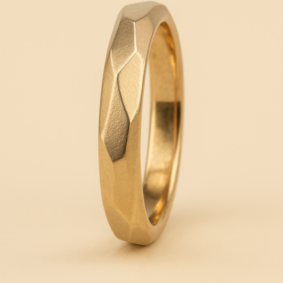 טבעת זהב פאסטים 14 קראט בעיצוב קלאסי ונקי לנשים ולגברים