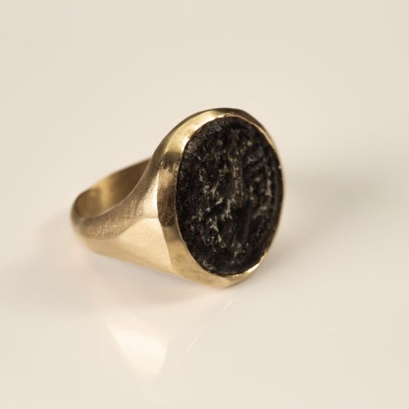 חותם רב חובל