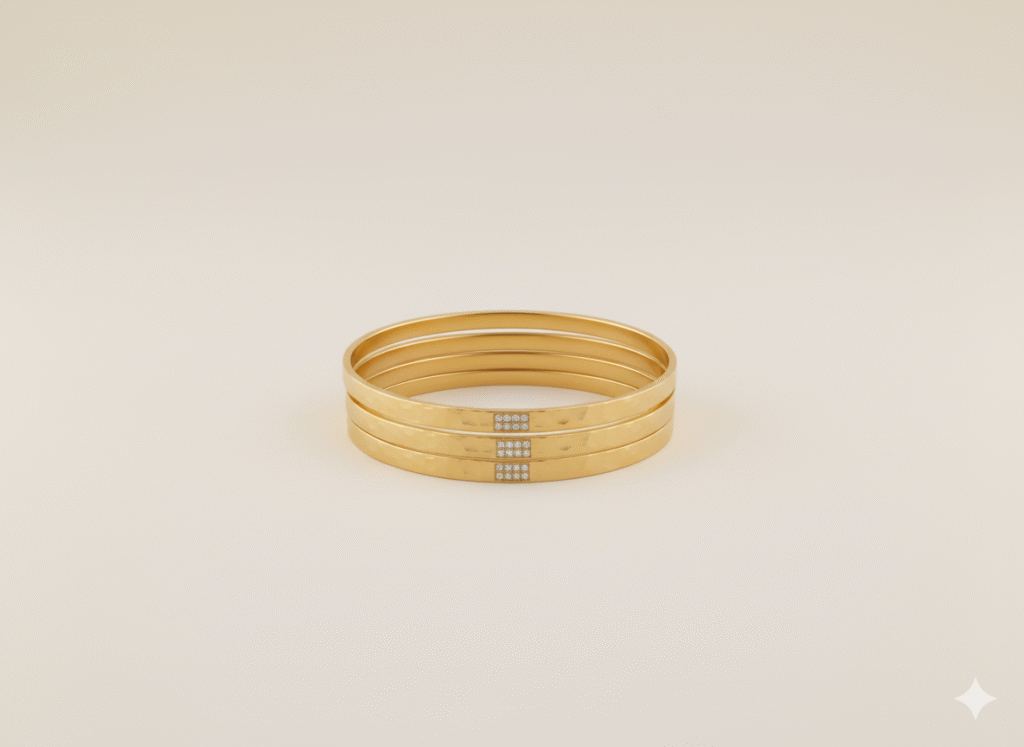 צמיד זהב מרוקע ברוחב ממ עם אפשרות לשיבוץ שני יהלומים