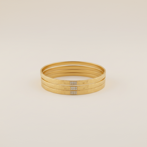 צמיד זהב מרוקע ברוחב ממ עם אפשרות לשיבוץ שני יהלומים