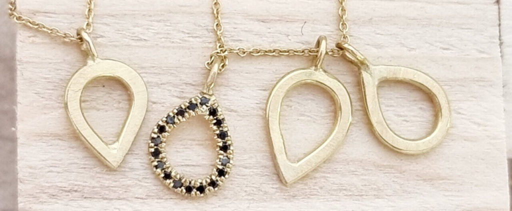 מהתכשיטים שיוצרים בקורסי הצורפות שלנו